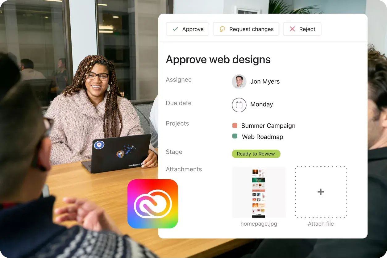 Interface de usuário do produto Asana: aprovação de design dos materiais criativos da campanha